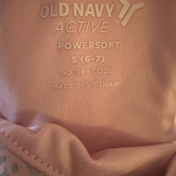 Old Navy Active Pink Top - Picture 4 of 6